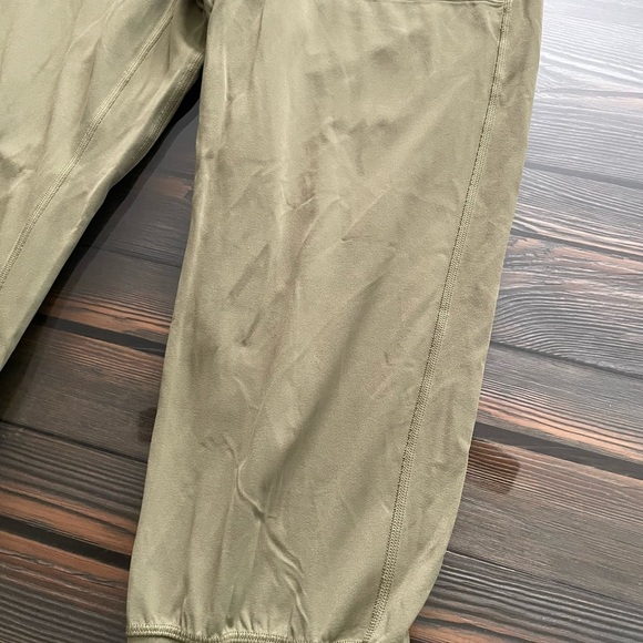 lululemon athletica align Joggers 23” - Picture 7 of 10